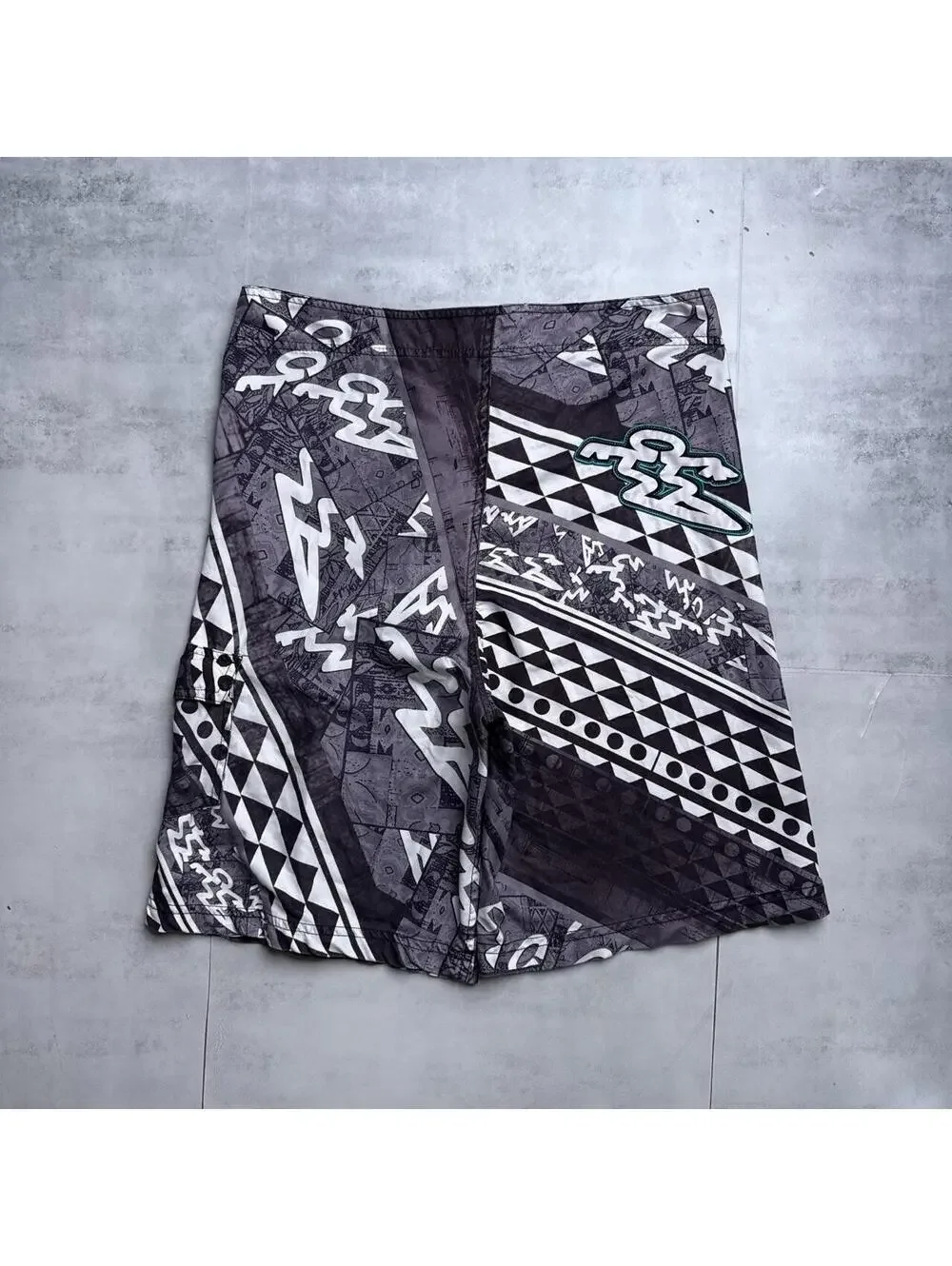 Y2K DR HUI Surf 00s Board Gray Print Shorts